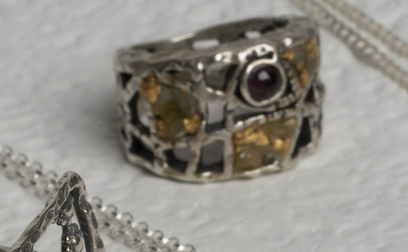 Rough Diamonds and Garnet Ring in Sterling Silver Handmade in Israel