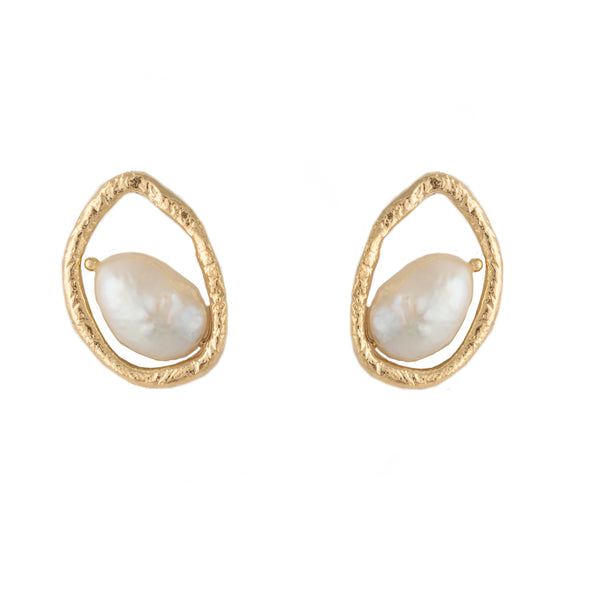 Pearl Earrings in Gold Plated Sterling Silver