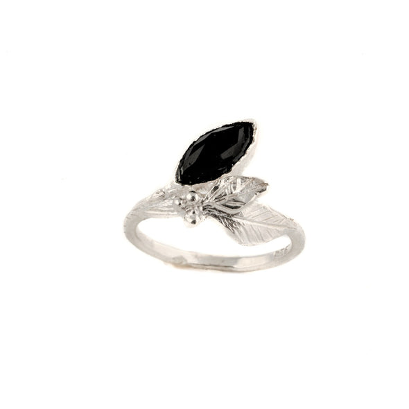 Dainty Sterling Silver Ring with Black Onyx - omani online