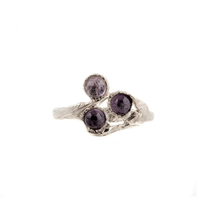 Dainty Clover Sterling Silver Ring with Amethyst - omani online