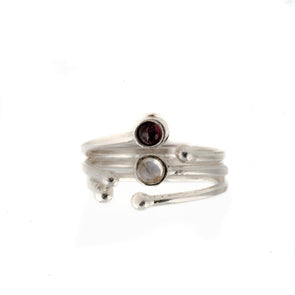 Dainty Sterling Silver Ring With Garnet and Moonstone - omani online